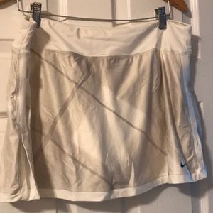Nike white/lt grey dri-fit tennis skort